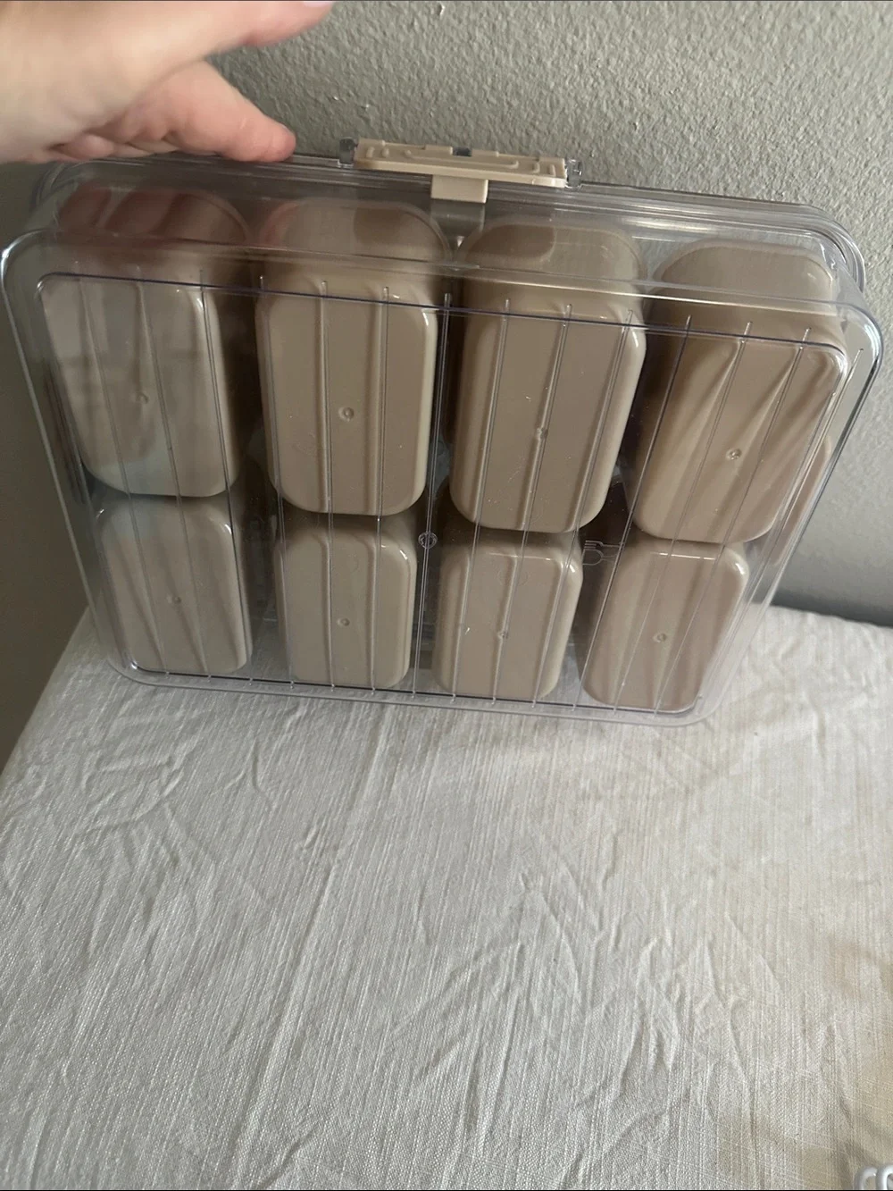 Clear Plastic with beige accents organizer and 2 under shelf cup holders NWT